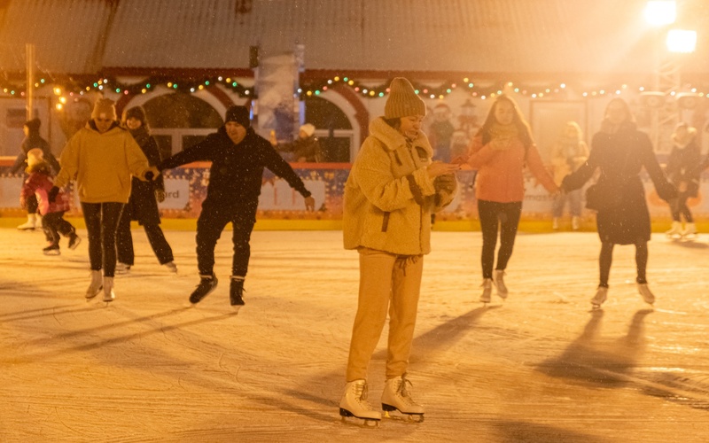 Ice skating UK