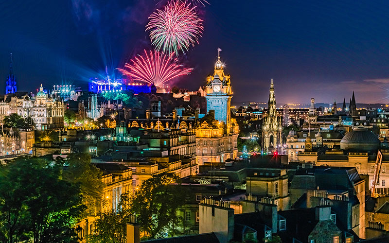 edinburgh hogmanay festival