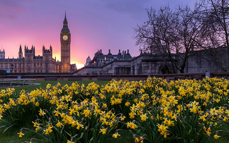 London weather in April with Parliament in view